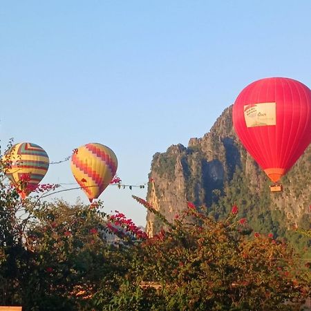 Riverside Garden Hostel Vang Vieng Exterior foto