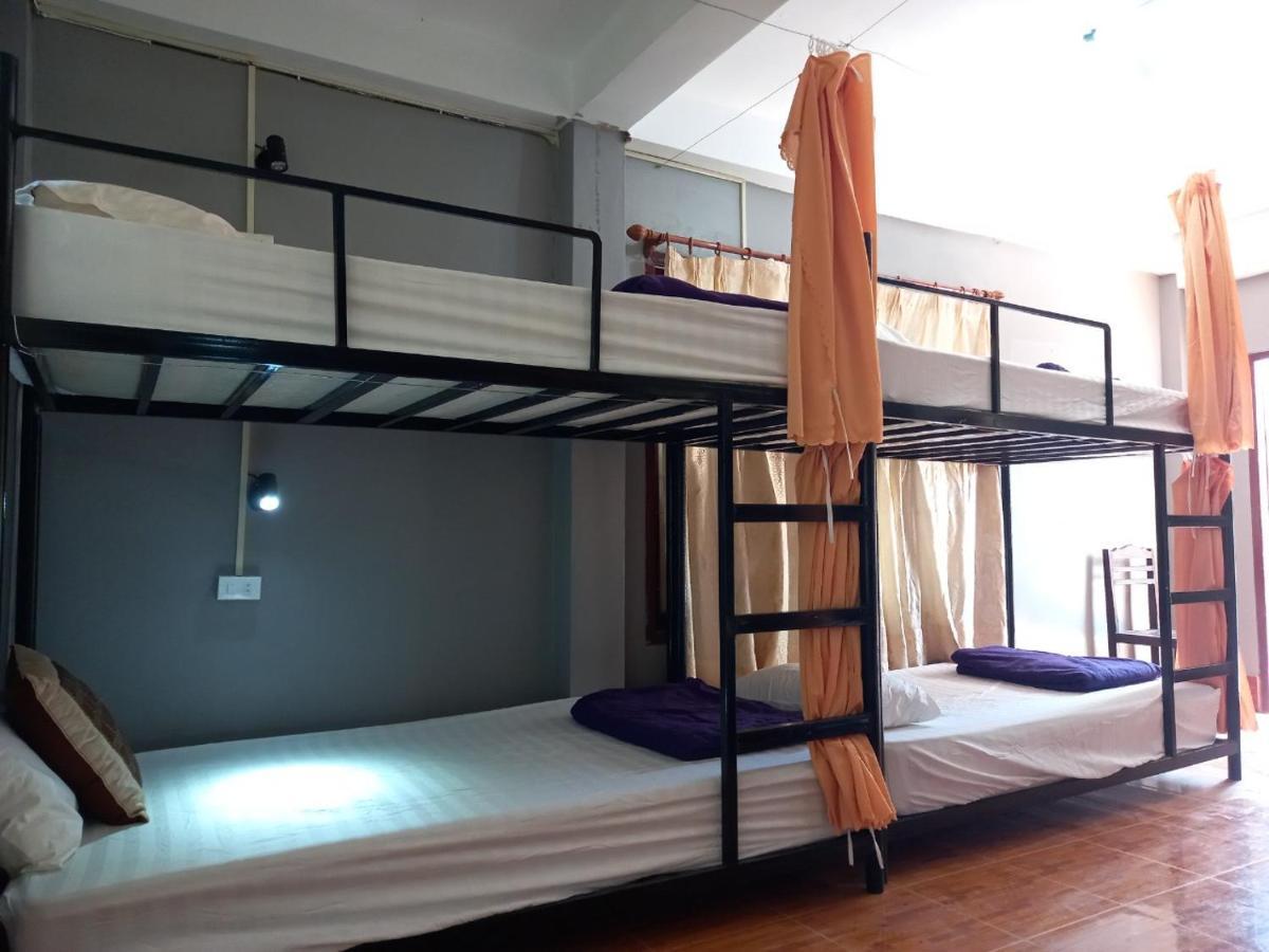 Riverside Garden Hostel Vang Vieng Exterior foto
