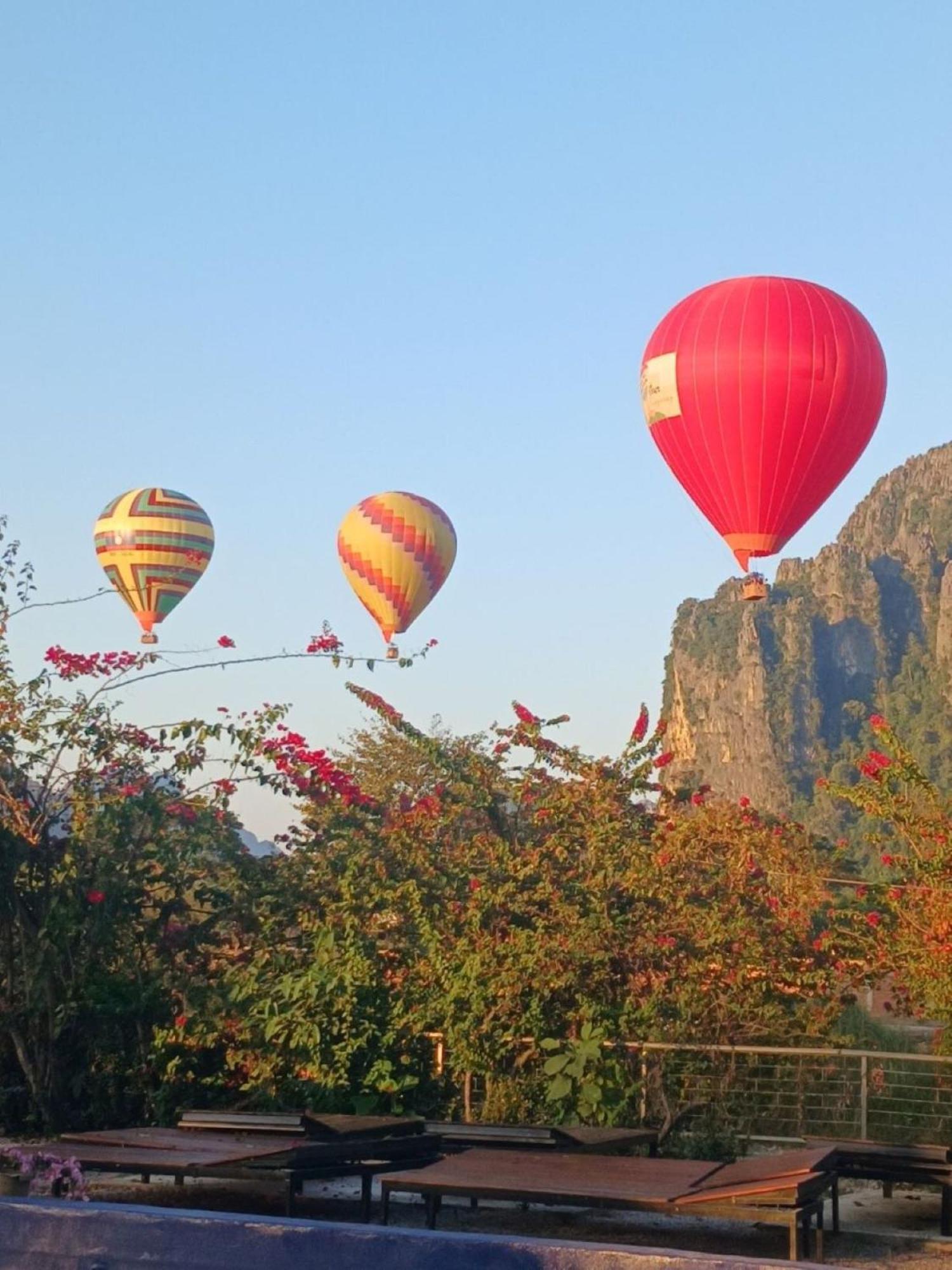 Riverside Garden Hostel Vang Vieng Exterior foto